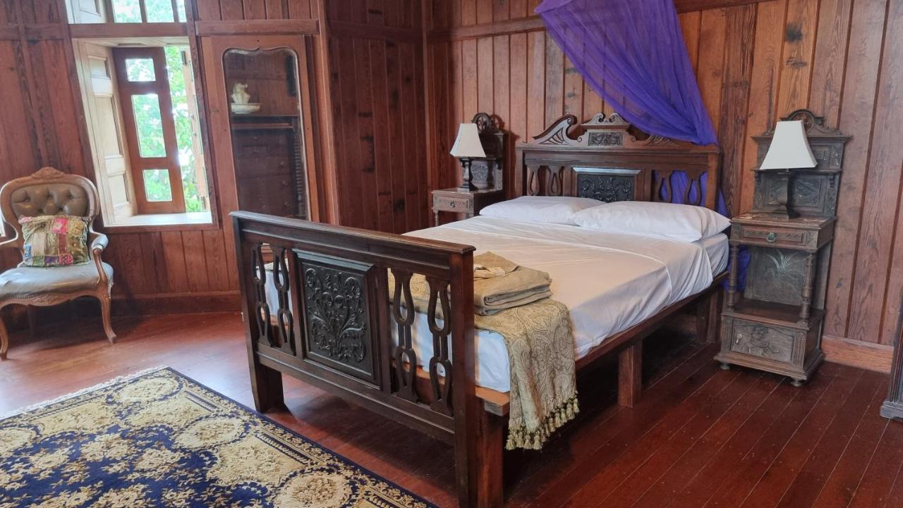 Oceania House Hotel Bantam Village Eksteriør billede