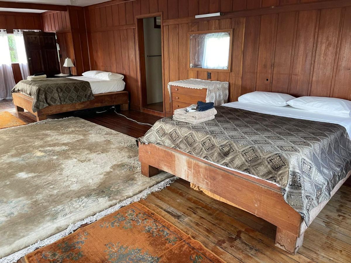 Oceania House Hotel Bantam Village Eksteriør billede